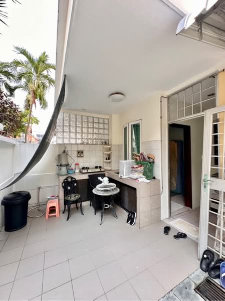 Tembeling Villas, Tembeling Road, 5 Bedrooms, 2,900 sqft, Semi-Detached House For Rent, by Maxie Tay, 500209451 - PropertyGuru.com.sg
