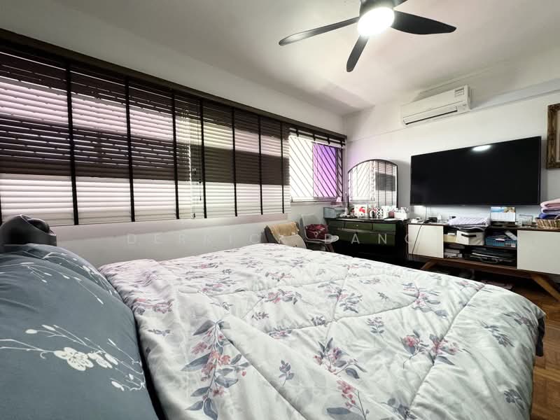 366 Bukit Batok Street 31, 366 Bukit Batok Street 31, 4 Bedrooms, 1,571 sqft, HDB Flat For Sale, by Derrick Dang, 500209456 - Bedroom - PropertyGuru.com.sg