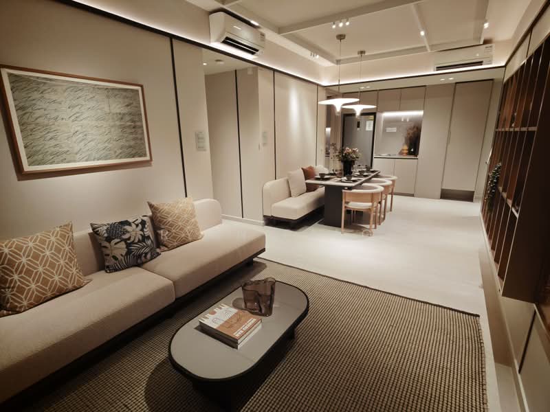 Narra Residences, , 3 Bedrooms, 990 sqft, Condominium For Sale, by Ryan Pang, 500209458 - Living Room - PropertyGuru.com.sg