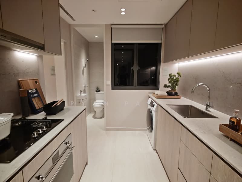 Narra Residences, , 3 Bedrooms, 990 sqft, Condominium For Sale, by Ryan Pang, 500209458 - Kitchen - PropertyGuru.com.sg