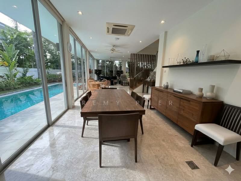 Seleta Hills Estate, Jln Selaseh, Seletar Rd, Yio Chu Kang Rd, Jln Redop, Jln Jarak, 6 Bedrooms, 4,000 sqft, Detached House For Sale, by Jeremy Pher, 500209470 - Dining Room - PropertyGuru.com.sg