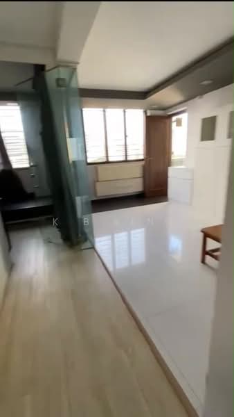 106 Serangoon North Avenue 1, 106 Serangoon North Avenue 1, 2 Bedrooms, 882 sqft, HDB Flat For Rent, by K B Keng, 500209476 - Living Room - PropertyGuru.com.sg