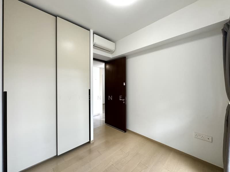 JadeScape, 2 Shunfu Road, 2 Bedrooms, 764 sqft, Condominium For Sale, by Vivienne Zhou, 500209479 - Common Bedroom - PropertyGuru.com.sg