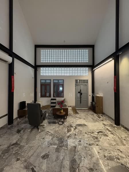 Joo Chiat Resi Shophouse D15, , 4 Bedrooms, 3,380 sqft, Conservation House For Rent, by Sherlene Ng, 500209492 - Living Room - PropertyGuru.com.sg