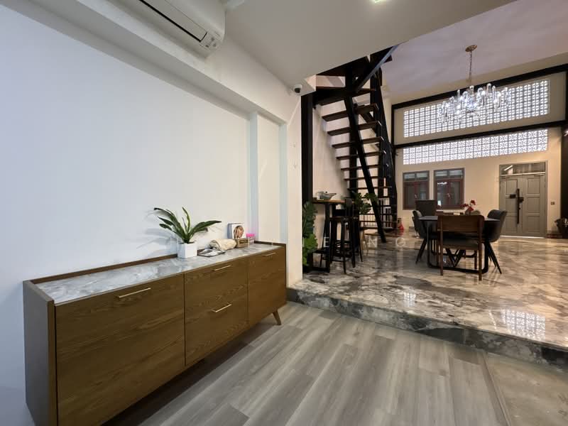 Joo Chiat Resi Shophouse D15, , 4 Bedrooms, 3,380 sqft, Conservation House For Rent, by Sherlene Ng, 500209492 - Interior - PropertyGuru.com.sg