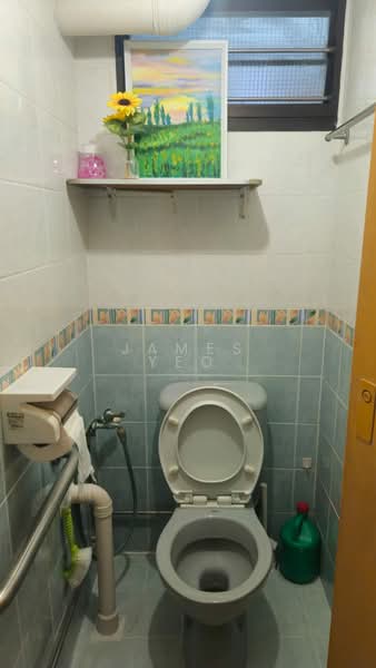 57 Geylang Bahru, 57 Geylang Bahru, 2 Bedrooms, 699 sqft, HDB Flat For Sale, by James Yeo, 500209512 - Bathroom - PropertyGuru.com.sg