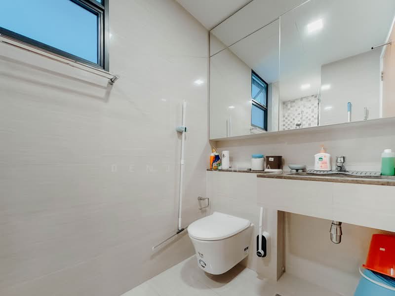 My Manhattan, 35 Simei Street 3, 1 Bedroom, 560 sqft, Condominium For Sale, by Benji Chia, 500209514 - Bathroom - PropertyGuru.com.sg