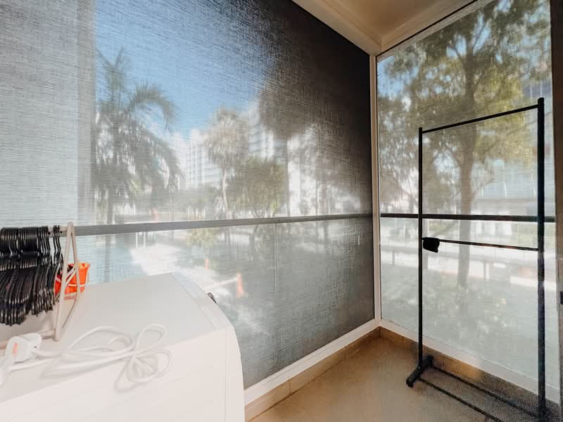 My Manhattan, 35 Simei Street 3, 1 Bedroom, 560 sqft, Condominium For Sale, by Benji Chia, 500209514 - Balcony - PropertyGuru.com.sg
