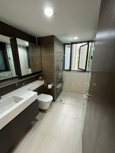 Botanique at Bartley, 223 Upper Paya Lebar Road, 3 Bedrooms, 1,033 sqft, Condominium For Rent, by Bernard Tang, 500209523 - Bathroom - PropertyGuru.com.sg