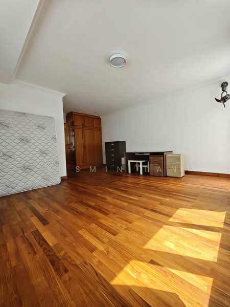 Fernhill Road, Fernhill Road, 6 Bedrooms, 3,200 sqft, Detached House For Rent, by Yasmin Tan, 500209526 - Bedroom - PropertyGuru.com.sg
