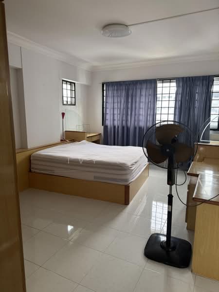 460 Pasir Ris Drive 4, 460 Pasir Ris Drive 4, 3 Bedrooms, 1,572 sqft, HDB Flat For Rent, by Ivy Lee, 500209527 - Bedroom - PropertyGuru.com.sg