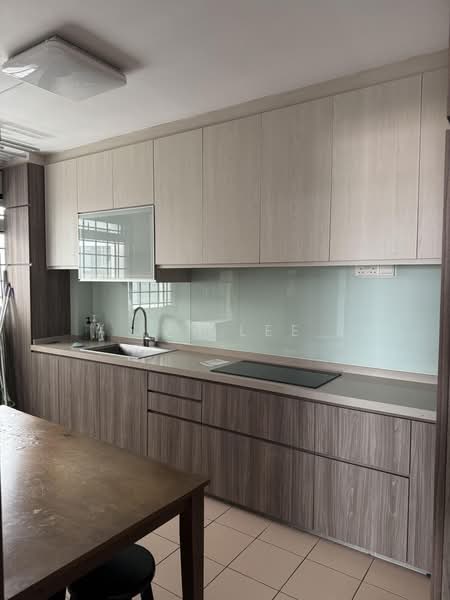 460 Pasir Ris Drive 4, 460 Pasir Ris Drive 4, 3 Bedrooms, 1,572 sqft, HDB Flat For Rent, by Ivy Lee, 500209527 - Kitchen - PropertyGuru.com.sg