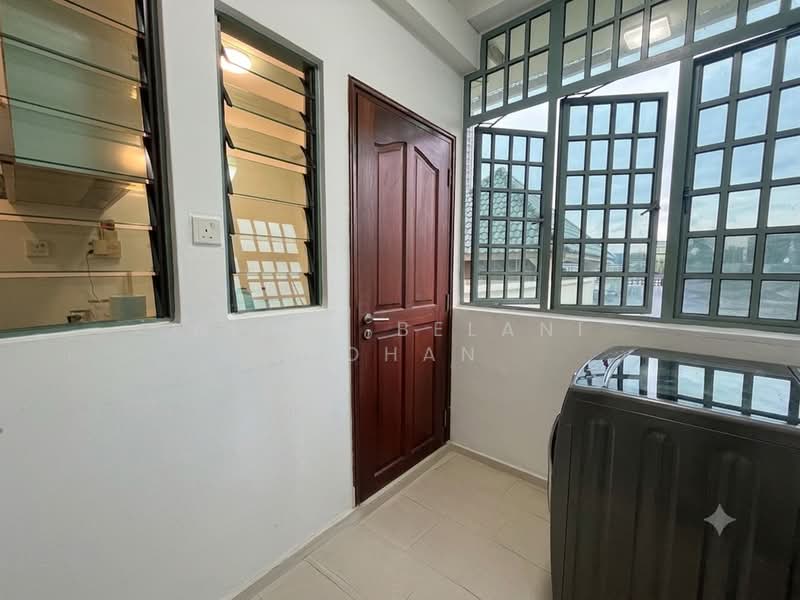 Tanglin Regency, 381 Tanglin Road, 3 Bedrooms, 1,292 sqft, Condominium For Sale, by Nidhi Belani Mohan, 500209529 - Interior - PropertyGuru.com.sg