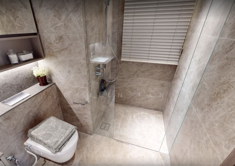 Dunearn House, 764 Dunearn Road, 2 Bedrooms, 614 sqft, Condominium For Sale, by Damien Tan, 500209532 - Bathroom - PropertyGuru.com.sg