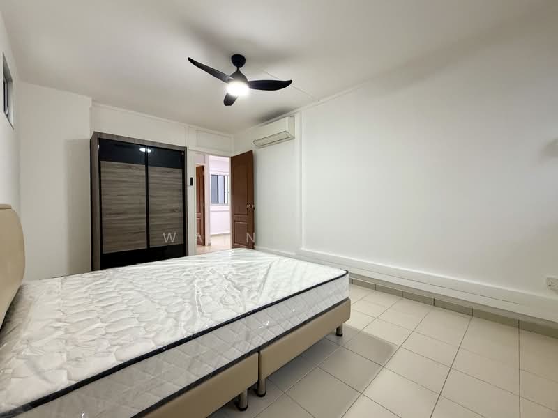 528 Hougang Avenue 6, 528 Hougang Avenue 6, 3 Bedrooms, 1,119 sqft, HDB Flat For Rent, by Wayne Tan, 500209546 - Bedroom - PropertyGuru.com.sg