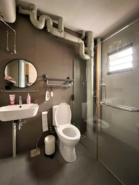 2 Common Rooms available for rent in Jurong West area, 046, , Room Rental, 125 sqft, HDB Flat For Rent, by Nickson Guay, 500209551 - Bathroom - PropertyGuru.com.sg