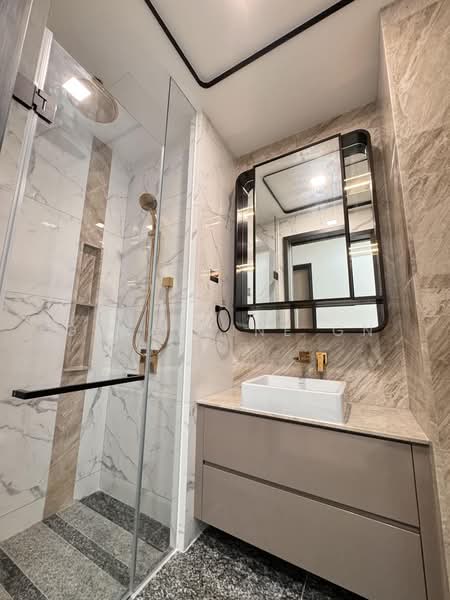 Perfect Ten, 321 Bukit Timah Road, 3 Bedrooms, 1,227 sqft, Condominium For Rent, by Geraldine Gn, 500209554 - Bathroom - PropertyGuru.com.sg