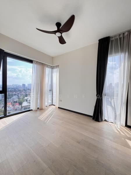 Perfect Ten, 321 Bukit Timah Road, 3 Bedrooms, 1,227 sqft, Condominium For Rent, by Geraldine Gn, 500209554 - View - PropertyGuru.com.sg