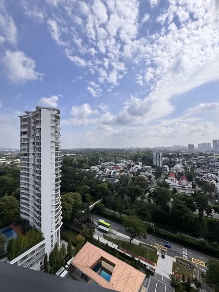Perfect Ten, 321 Bukit Timah Road, 3 Bedrooms, 1,227 sqft, Condominium For Rent, by Geraldine Gn, 500209554 - Exterior - PropertyGuru.com.sg