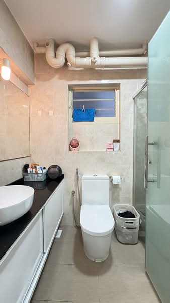 182 Jelebu Road, 182 Jelebu Road, 3 Bedrooms, 1,012 sqft, HDB Flat For Sale, by James Yeo, 500209556 - Bathroom - PropertyGuru.com.sg