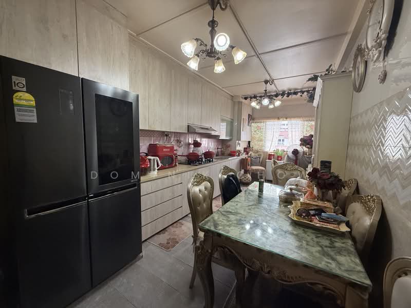 101 Yishun Avenue 5, 101 Yishun Avenue 5, 2 Bedrooms, 732 sqft, HDB Flat For Sale, by Dominik Chow, 500209560 - Kitchen - PropertyGuru.com.sg