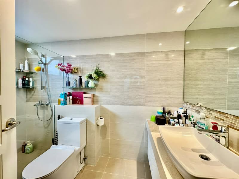 Laguna Park, 5000E Marine Parade Road, 3 Bedrooms, 1,615 sqft, Apartment For Sale, by Kavin Kuah, 500209561 - Bathroom - PropertyGuru.com.sg