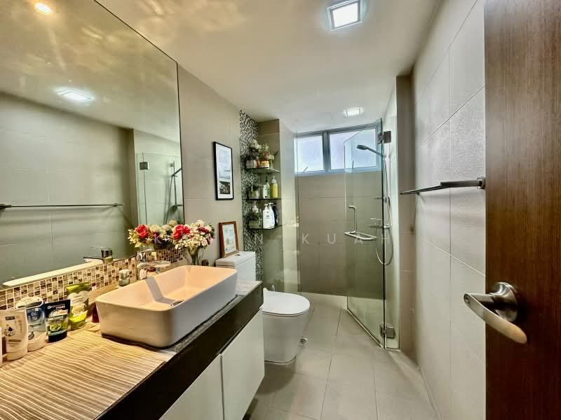Laguna Park, 5000E Marine Parade Road, 3 Bedrooms, 1,615 sqft, Apartment For Sale, by Kavin Kuah, 500209561 - Bathroom - PropertyGuru.com.sg