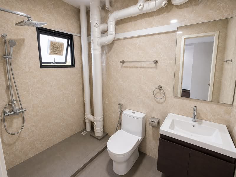 604 Jurong West Street 62, 604 Jurong West Street 62, 4 Bedrooms, 1,432 sqft, HDB Flat For Sale, by Nigel Chow, 500209564 - Common Bathroom - PropertyGuru.com.sg