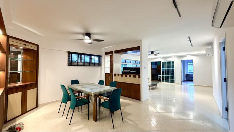 647 Pasir Ris Drive 10, 647 Pasir Ris Drive 10, 3 Bedrooms, 1,560 sqft, HDB Flat For Rent, by Carrie Tan, 500209566 - Living Room - PropertyGuru.com.sg
