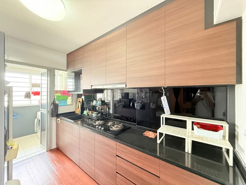 326A Anchorvale Road, 326A Anchorvale Road, 3 Bedrooms, 990 sqft, HDB Flat For Sale, by James Yeo, 500209569 - Kitchen - PropertyGuru.com.sg