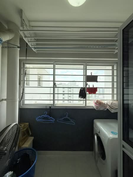 326A Anchorvale Road, 326A Anchorvale Road, 3 Bedrooms, 990 sqft, HDB Flat For Sale, by James Yeo, 500209569 - Balcony - PropertyGuru.com.sg