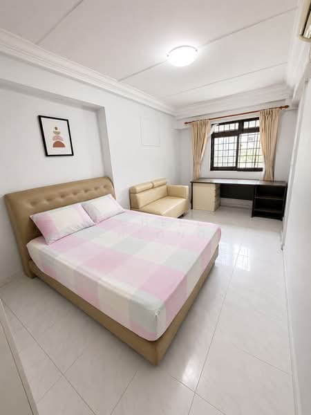 731 Woodlands Circle, 731 Woodlands Circle, 3 Bedrooms, 1,100 sqft, HDB Flat For Sale, by Michelle Cheong, 500209572 - Bedroom - PropertyGuru.com.sg