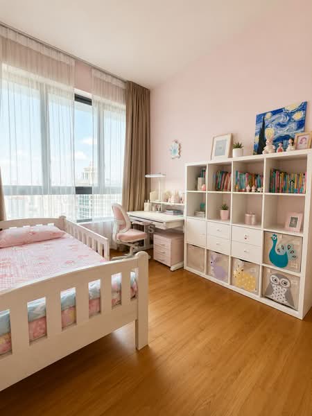 Rivergate, 93 Robertson Quay, 4 Bedrooms, 1,938 sqft, Condominium For Sale, by Lewis Koh, 500209576 - Bedroom - PropertyGuru.com.sg