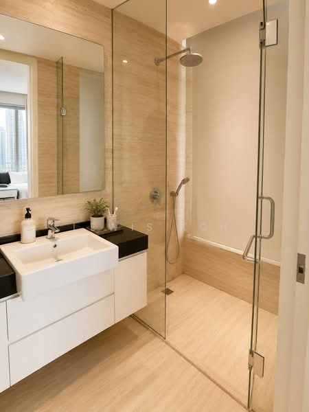 Rivergate, 93 Robertson Quay, 4 Bedrooms, 1,938 sqft, Condominium For Sale, by Lewis Koh, 500209576 - Bathroom - PropertyGuru.com.sg