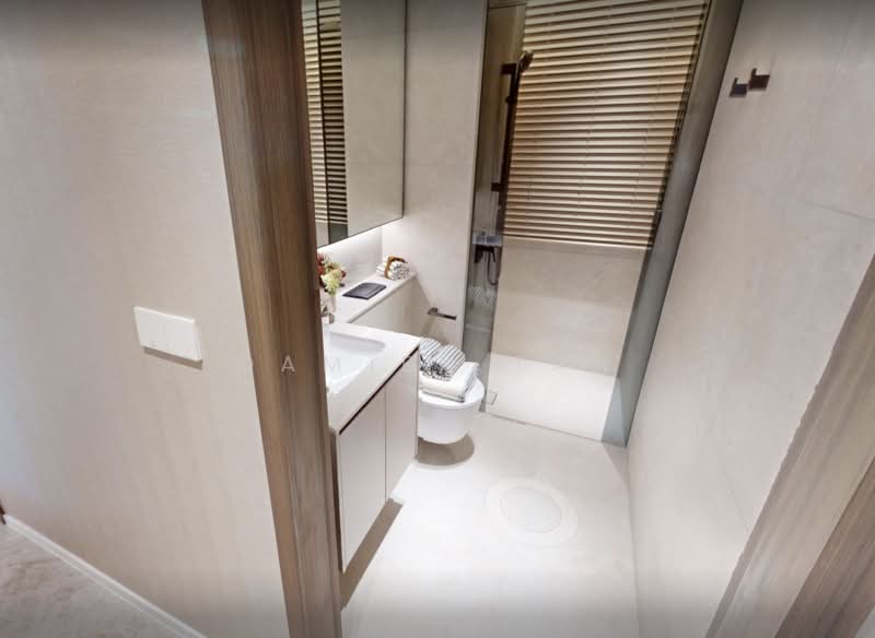 Dunearn House, 764 Dunearn Road, 4 Bedrooms, 1,378 sqft, Condominium For Sale, by Damien Tan, 500209577 - Bathroom - PropertyGuru.com.sg