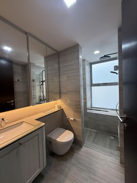 Sophia Residence, 5 Sophia Road, 2 Bedrooms, 797 sqft, Condominium For Rent, by James Lee, 500209579 - Bathroom - PropertyGuru.com.sg