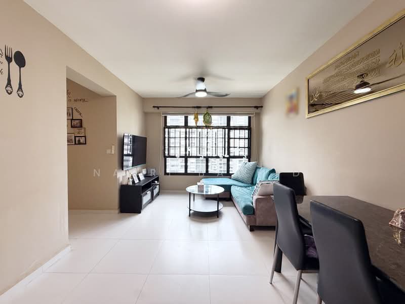 471C Fernvale Street, 471C Fernvale Street, 2 Bedrooms, 731 sqft, HDB Flat For Sale, by Nazri Baobed, 500209583 - Living Room - PropertyGuru.com.sg