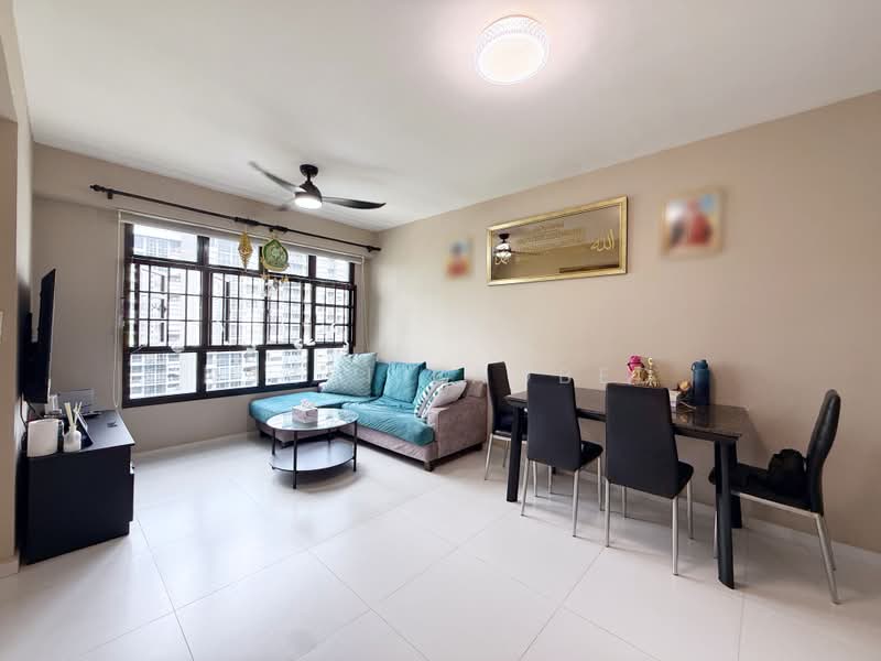 471C Fernvale Street, 471C Fernvale Street, 2 Bedrooms, 731 sqft, HDB Flat For Sale, by Nazri Baobed, 500209583 - Living Room - PropertyGuru.com.sg