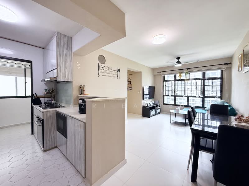 471C Fernvale Street, 471C Fernvale Street, 2 Bedrooms, 731 sqft, HDB Flat For Sale, by Nazri Baobed, 500209583 - Kitchen - PropertyGuru.com.sg