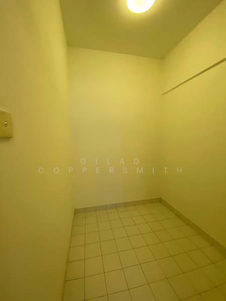 Royal Palm Mansions, 330 Pasir Panjang Road, 3 Bedrooms, 1,238 sqft, Condominium For Rent, by Gilad Coppersmith, 500209591 - Interior - PropertyGuru.com.sg