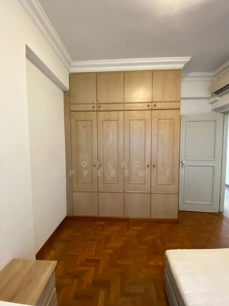 Royal Palm Mansions, 330 Pasir Panjang Road, 3 Bedrooms, 1,238 sqft, Condominium For Rent, by Gilad Coppersmith, 500209591 - Bedroom - PropertyGuru.com.sg