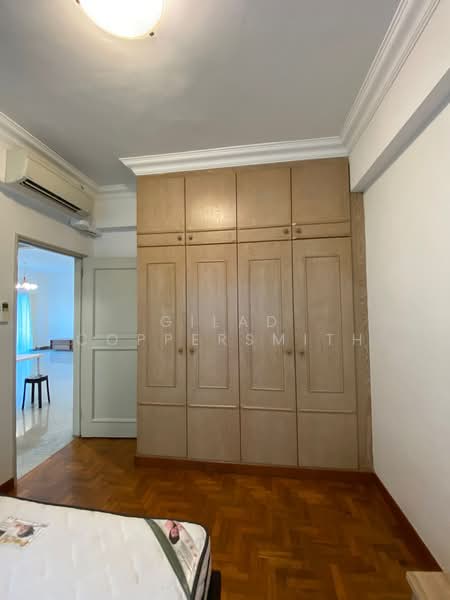 Royal Palm Mansions, 330 Pasir Panjang Road, 3 Bedrooms, 1,238 sqft, Condominium For Rent, by Gilad Coppersmith, 500209591 - Bedroom - PropertyGuru.com.sg