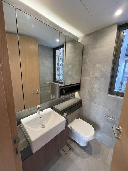 Midwood, 8 Hillview Rise, Dairy Farm / Bukit Panjang / Choa Chu Kang, 3 Bedrooms, 904 sqft, Condominium For Sale, by James Yio (杨瑞华), 500209593 - Bathroom - PropertyGuru.com.sg