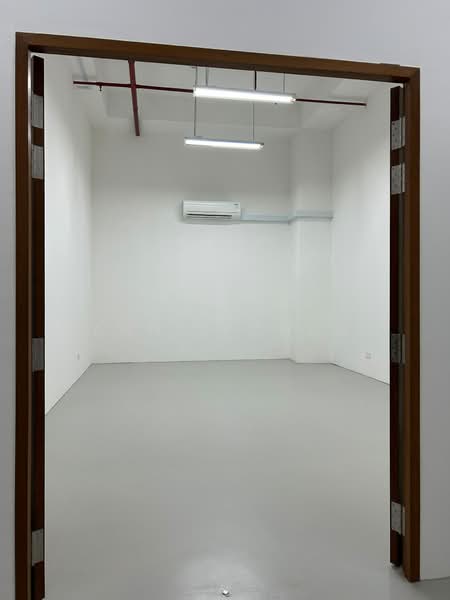 Sindo Industrial Building, 66 Tannery Lane, Macpherson / Potong Pasir, 394 sqft, Light Industrial (B1) For Rent, by Annie Chen, 500209600 - Interior - CommercialGuru.com.sg