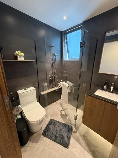 The Canopy, 85 Yishun Avenue 11, Sembawang / Yishun, 3 Bedrooms, 1,023 sqft, Executive Condominium For Sale, by James Yio (杨瑞华), 500209612 - Bathroom - PropertyGuru.com.sg