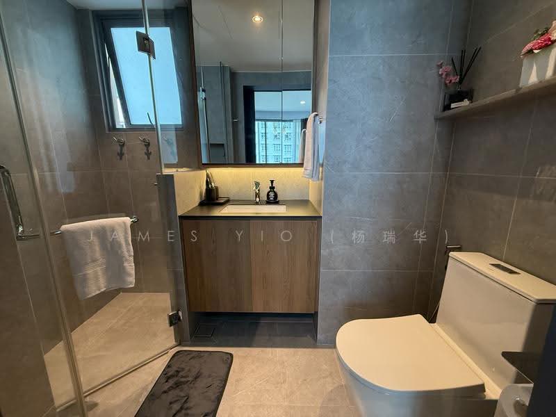 The Canopy, 85 Yishun Avenue 11, Sembawang / Yishun, 3 Bedrooms, 1,023 sqft, Executive Condominium For Sale, by James Yio (杨瑞华), 500209612 - Bathroom - PropertyGuru.com.sg