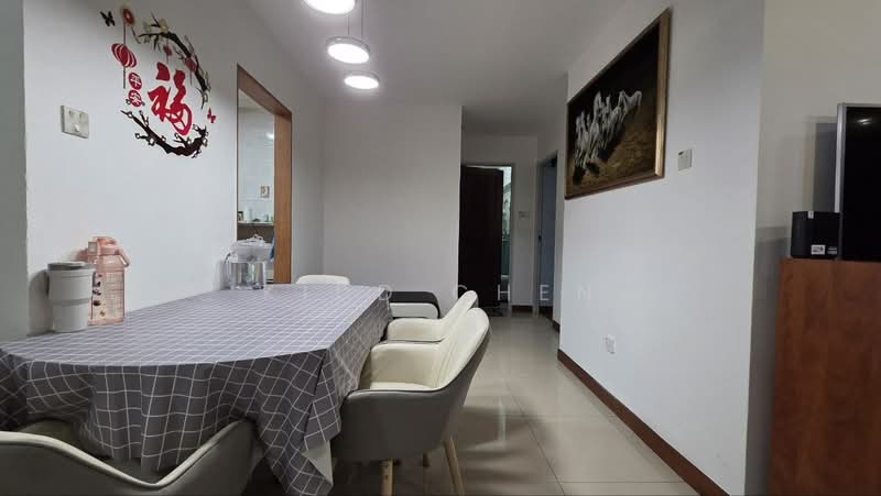 627 Senja Road, 627 Senja Road, 3 Bedrooms, 1,184 sqft, HDB Flat For Sale, by Kidd Chen, 500209616 - Dining Room - PropertyGuru.com.sg