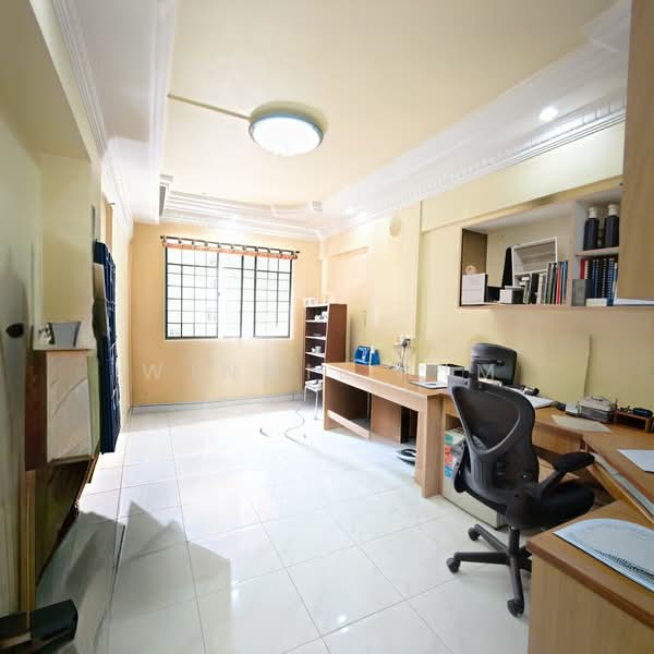 318 Tampines Street 33, 318 Tampines Street 33, 3 Bedrooms, 1,399 sqft, HDB Flat For Sale, by Winnie Lim, 500209617 - Study - PropertyGuru.com.sg
