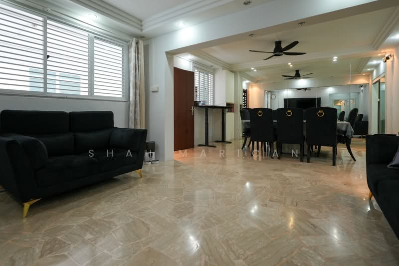 441 Fajar Road, 441 Fajar Road, 3 Bedrooms, 1,119 sqft, HDB Flat For Sale, by Shah Marican, 500209620 - Living Room - PropertyGuru.com.sg