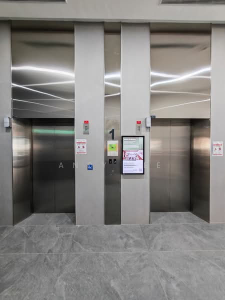 Space 18, 18 Lorong Ampas, 1,787 sqft, Light Industrial (B1) For Sale, by Andy Wee, 500209621 - Corridor - CommercialGuru.com.sg